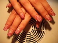 Best Nails - .